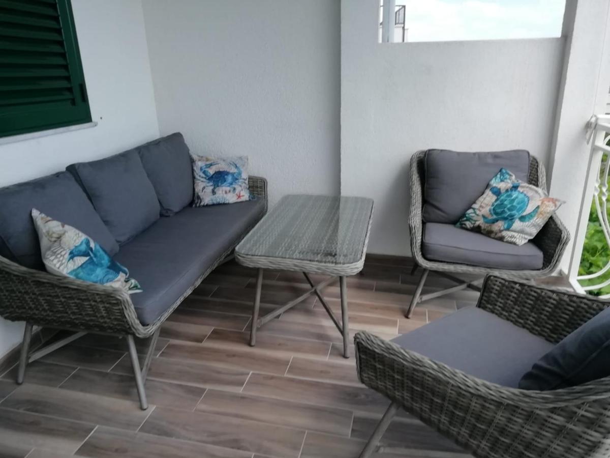 Jona - Dugi Rat - Mali Rat Apartment Екстериор снимка